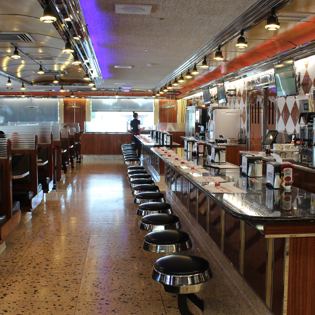 Geets Diner & Lounge | night club | 14 N Black Horse Pike, Williamstown, NJ 08094, USA | 8563419779 OR +1 856-341-9779
