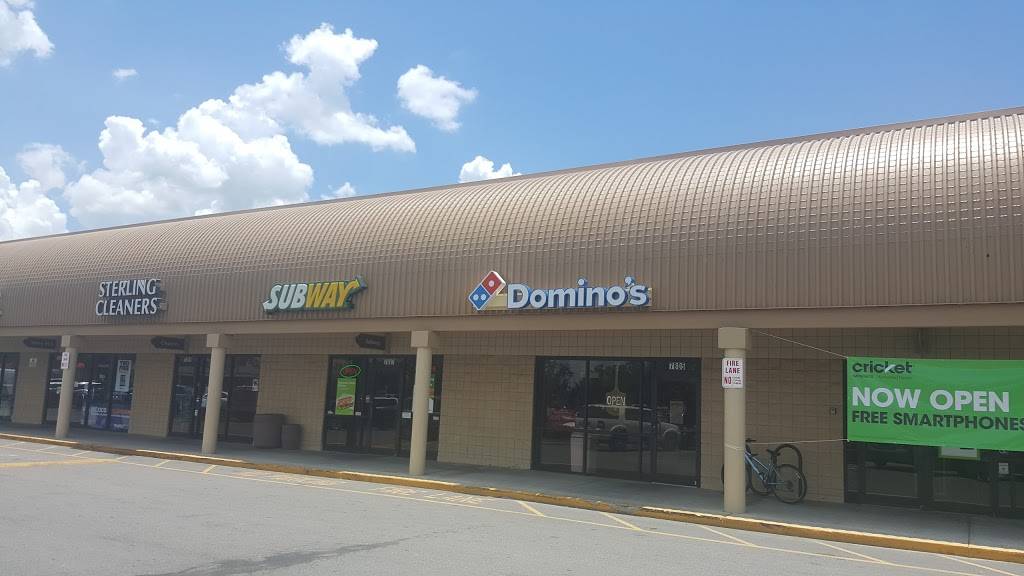Dominos Pizza | meal delivery | 7805 Palm River Rd, Tampa, FL 33619, USA | 8135639009 OR +1 813-563-9009