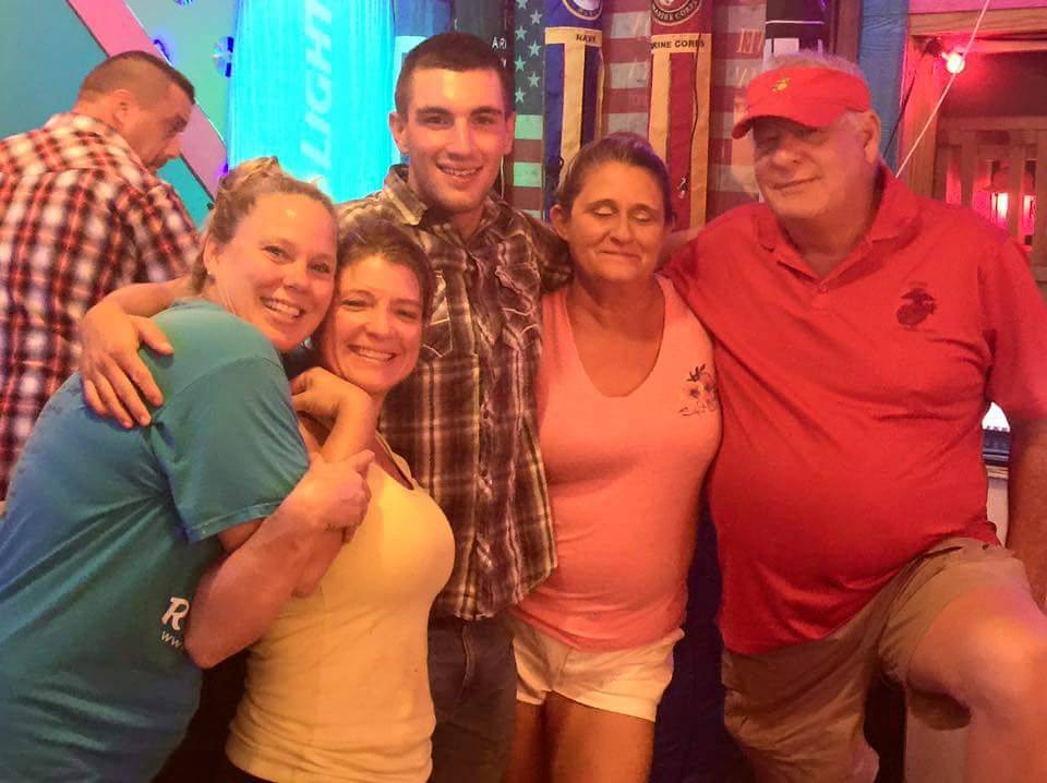 Fantasea BBQ & Grill | restaurant | 1951 State Hwy 87, Gilchrist, TX 77617, USA | 4092862160 OR +1 409-286-2160