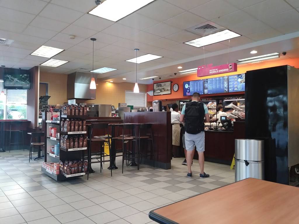 Dunkin | bakery | 1724 W Hillsboro Blvd, Deerfield Beach, FL 33442, USA | 9547250705 OR +1 954-725-0705