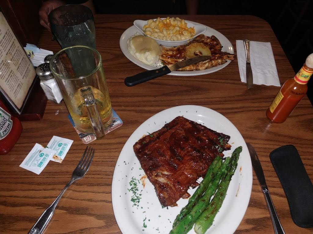 Hickory Ranch Steakhouse & Bar | restaurant | 32971 Yucaipa Blvd, Yucaipa, CA 92399, USA | 9097901953 OR +1 909-790-1953