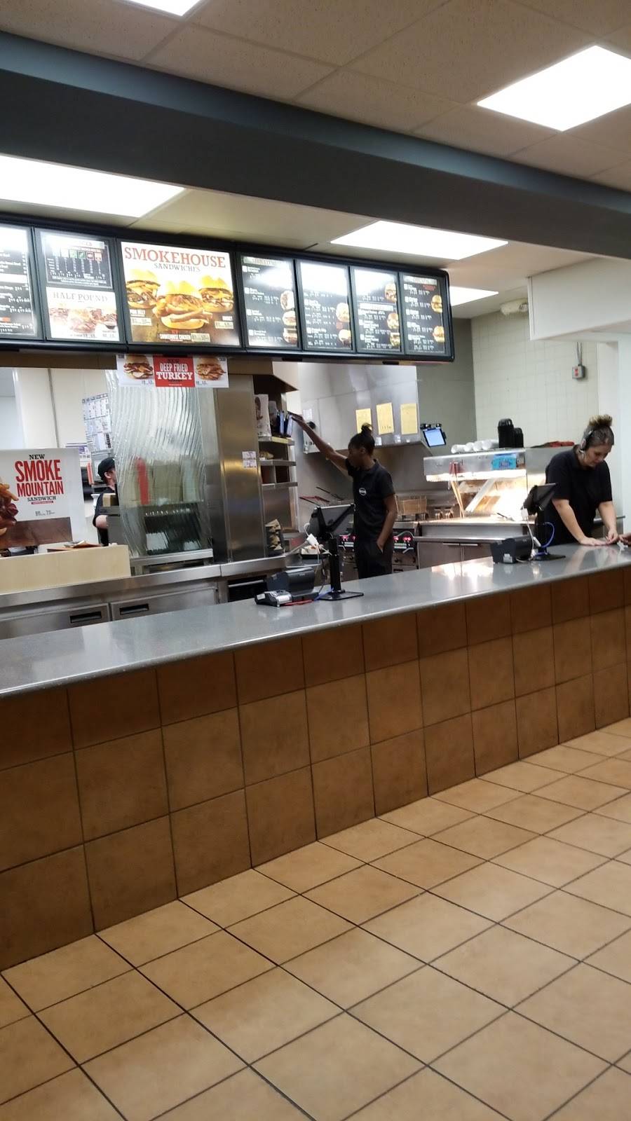 Arbys | restaurant | 1495 E Pershing Rd, Decatur, IL 62526, USA | 2178777117 OR +1 217-877-7117