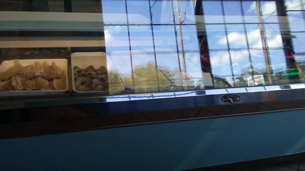 Louisiana SeaFood & Wing | restaurant | 3389 Columbia Woods Dr, Decatur, GA 30032, USA | 4042882021 OR +1 404-288-2021