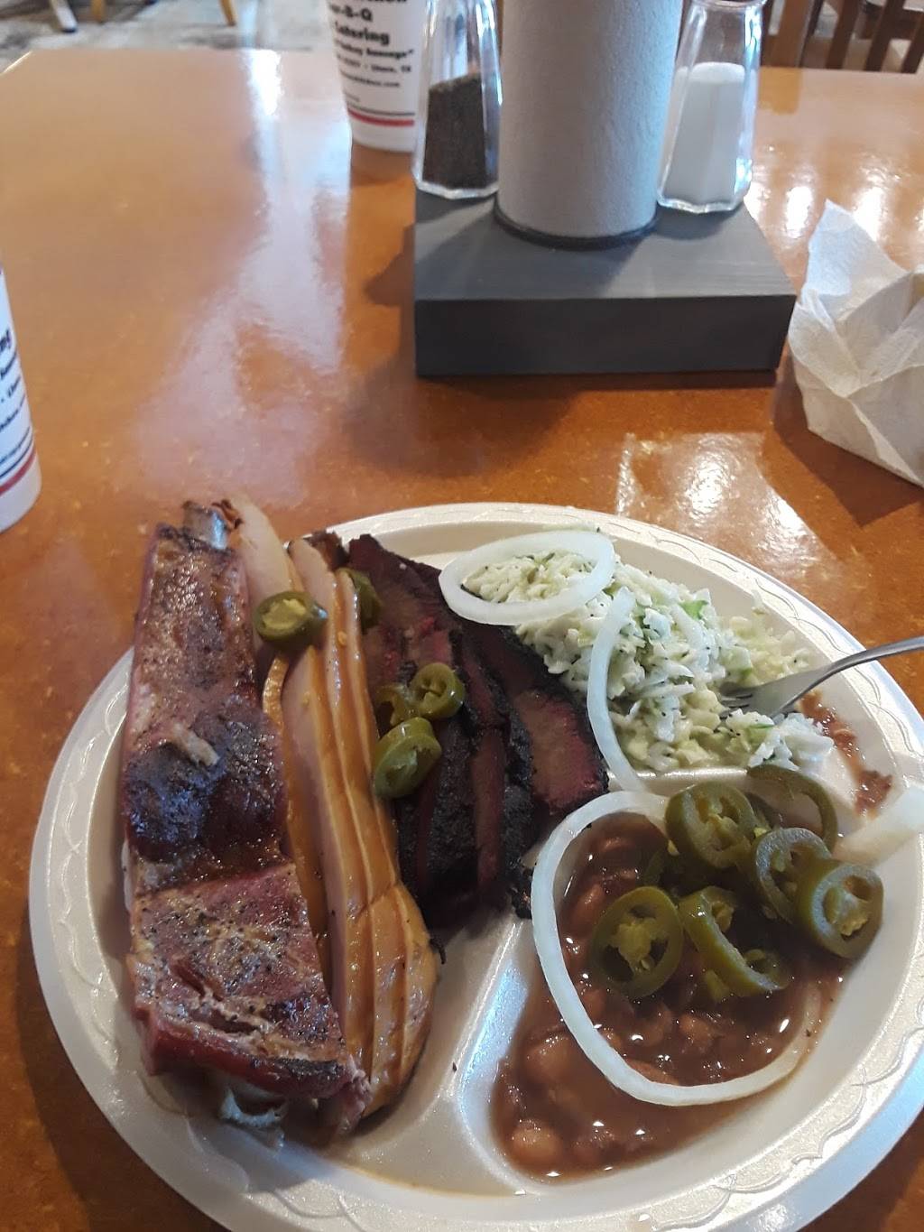 Inmans Kitchen Bar-B-Q | restaurant | 809 W Young St, Llano, TX 78643, USA | 3252475257 OR +1 325-247-5257