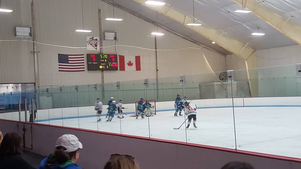 Ice Land Skating Center | restaurant | 6 Tennis Ct, Hamilton Township, NJ 08619, USA | 6095886672 OR +1 609-588-6672