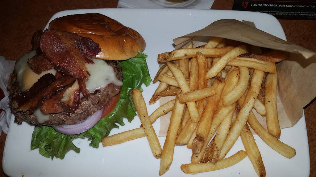 TGI Fridays | restaurant | 3700 Towne Crossing Blvd, Mesquite, TX 75150, USA | 9726868485 OR +1 972-686-8485