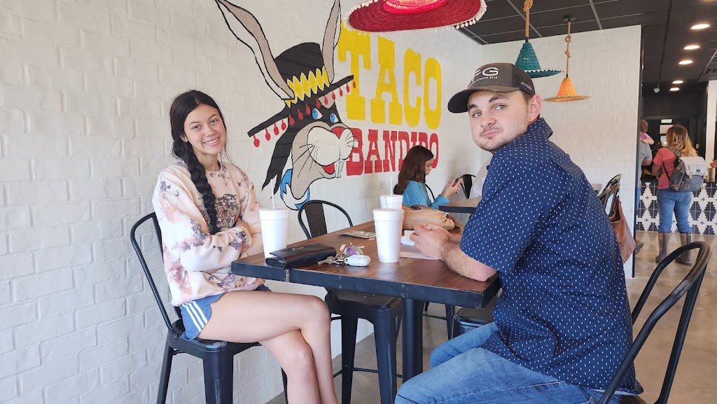 Taco Bandido | restaurant | 2057 E Madison Ave, Bastrop, LA 71220, USA | 3182392076 OR +1 318-239-2076