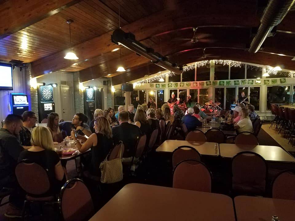 Swartz Creek Municipal Golf | restaurant | 1902 Hammerberg Rd, Flint, MI 48503, USA | 8107667043 OR +1 810-766-7043