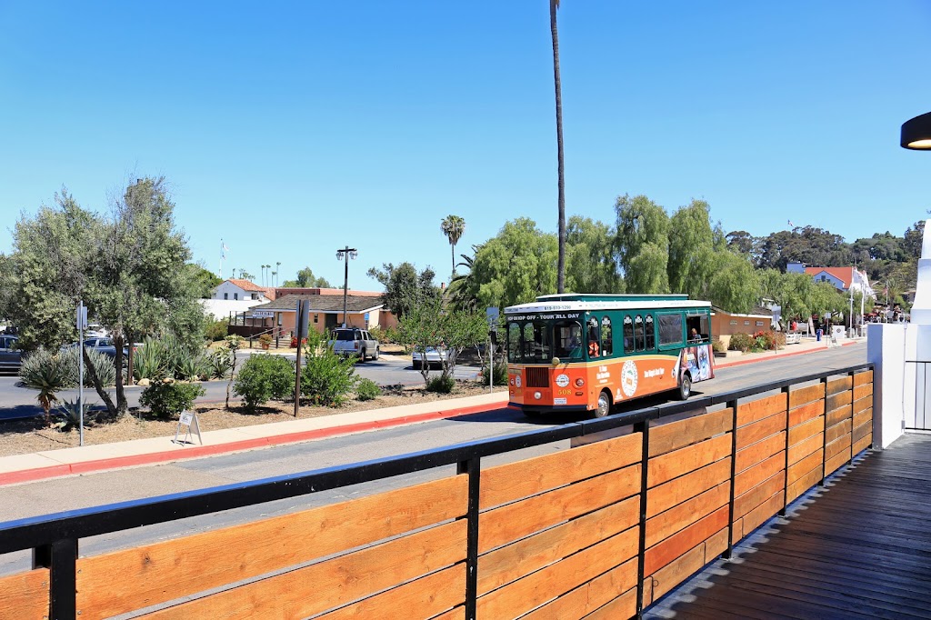 Old Town Urban Market | restaurant | 2548 Congress St, San Diego, CA 92110, USA | 6199955510 OR +1 619-995-5510