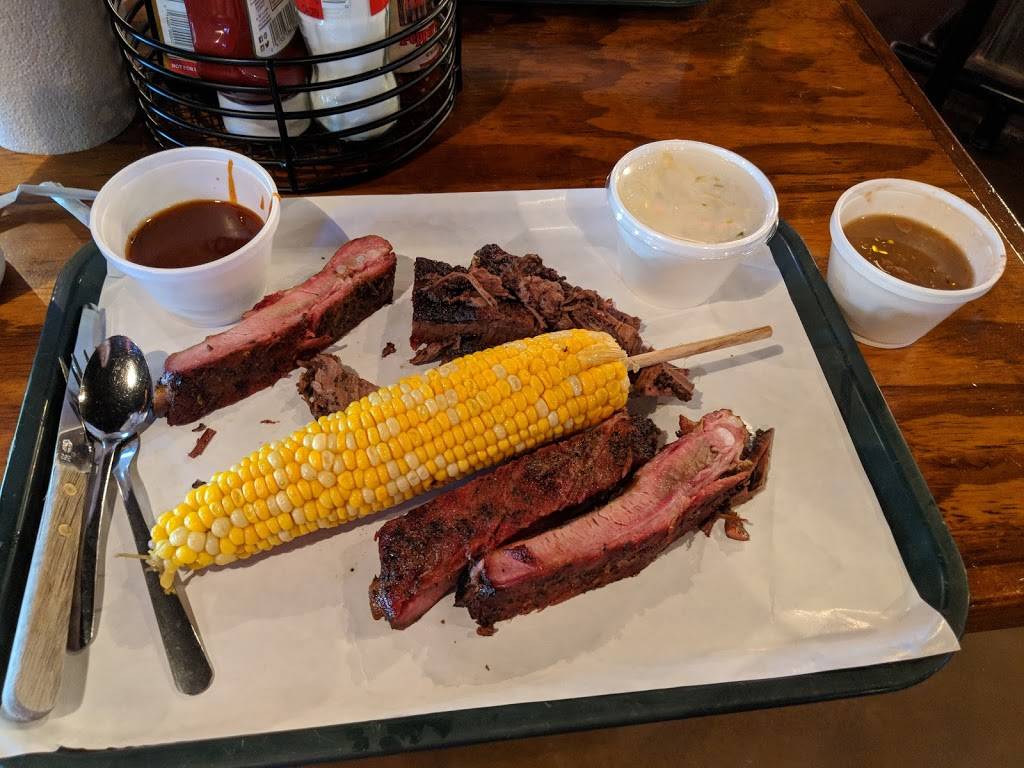 Hard Eight BBQ | restaurant | 688 Freeport Pkwy, Coppell, TX 75019, USA | 9724715462 OR +1 972-471-5462