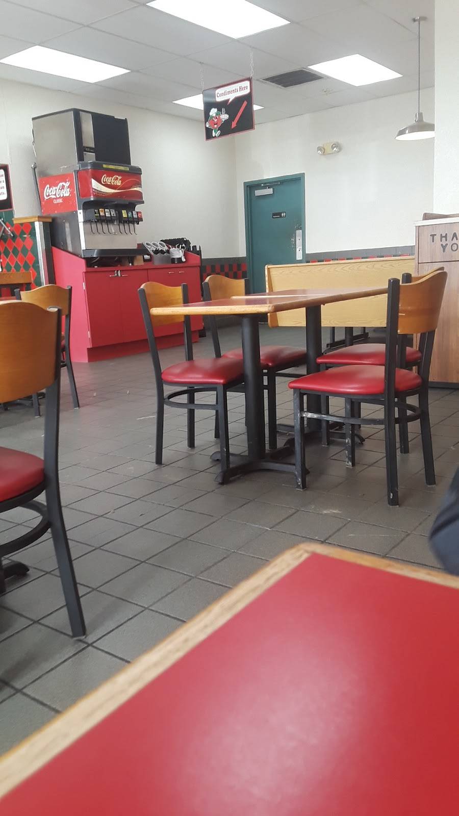 Snappy Tomato Pizza | meal delivery | 8450 US-42, Florence, KY 41042, USA | 8595257627 OR +1 859-525-7627