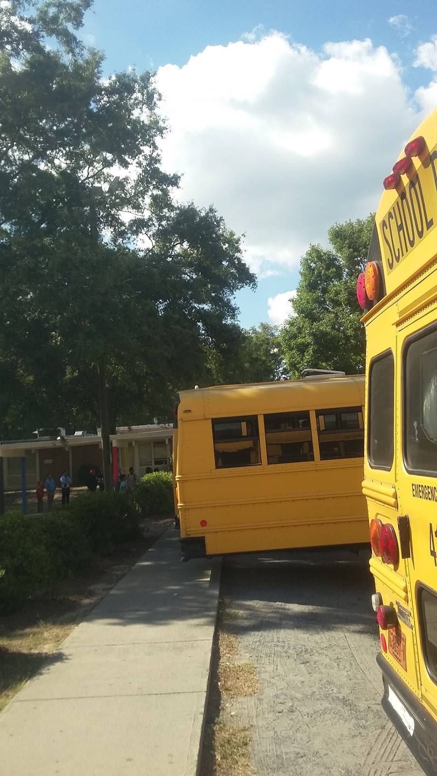 Chipotle Mexican Grill | restaurant | 239 S Kings Dr Suite B, Charlotte, NC 28204, USA | 7046125985 OR +1 704-612-5985