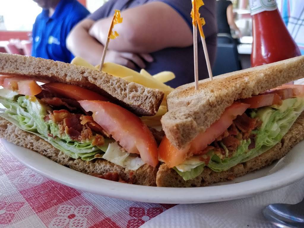 Red Hill Cafe | cafe | 420 E Dyer Rd, Santa Ana, CA 92707, USA | 7149570605 OR +1 714-957-0605