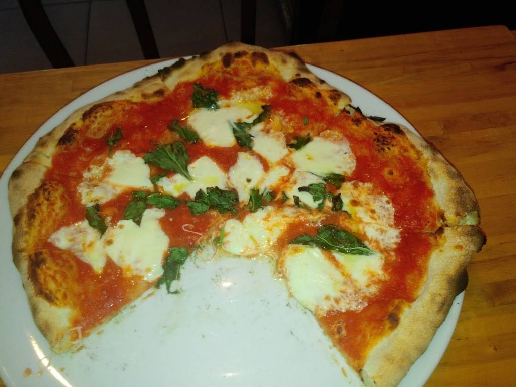 Pizzeria Bianco Rosso | meal takeaway | 365 Arneill Rd, Camarillo, CA 93010, USA | 8053894700 OR +1 805-389-4700