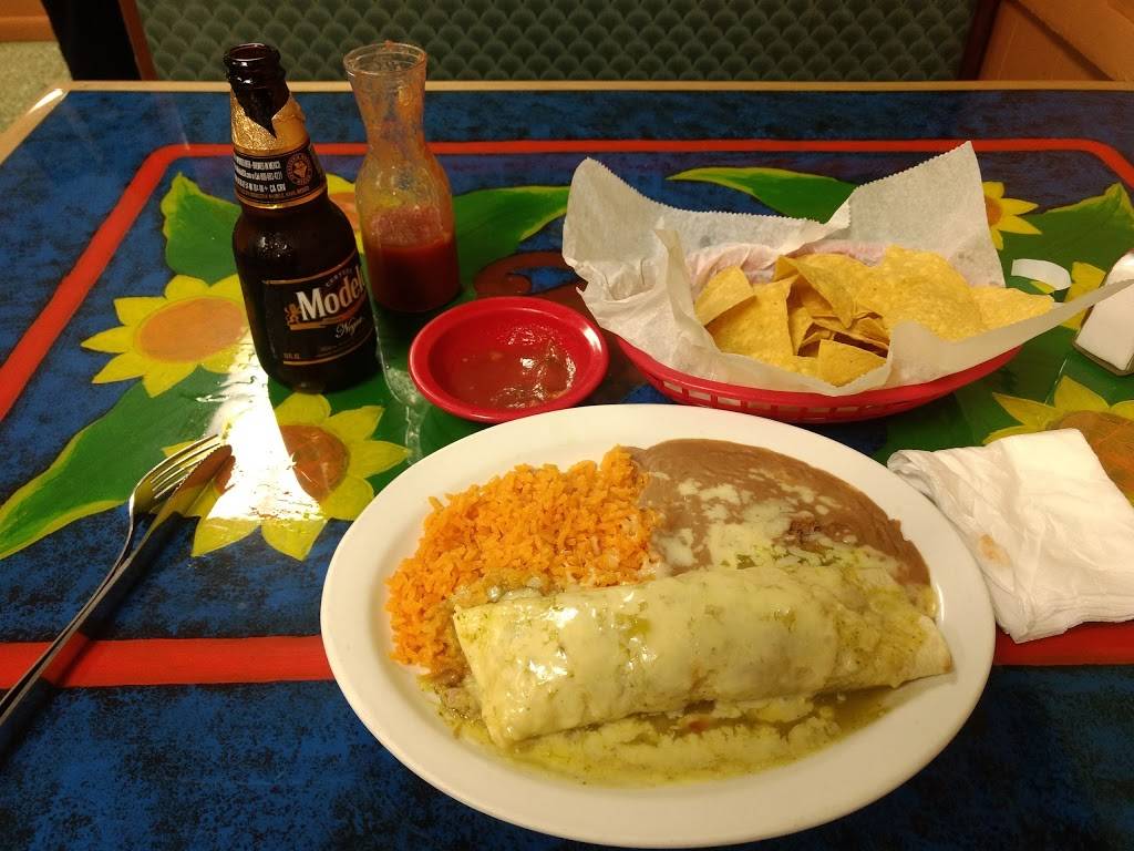 Campito Lindo | restaurant | 148 N Main St, Bluffton, OH 45817, USA | 5672261266 OR +1 567-226-1266