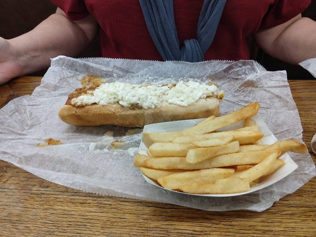 Lowerys Barbeque Company Inc | restaurant | 2805 Linville Falls Hwy, Newland, NC 28657, USA | 8287330909 OR +1 828-733-0909