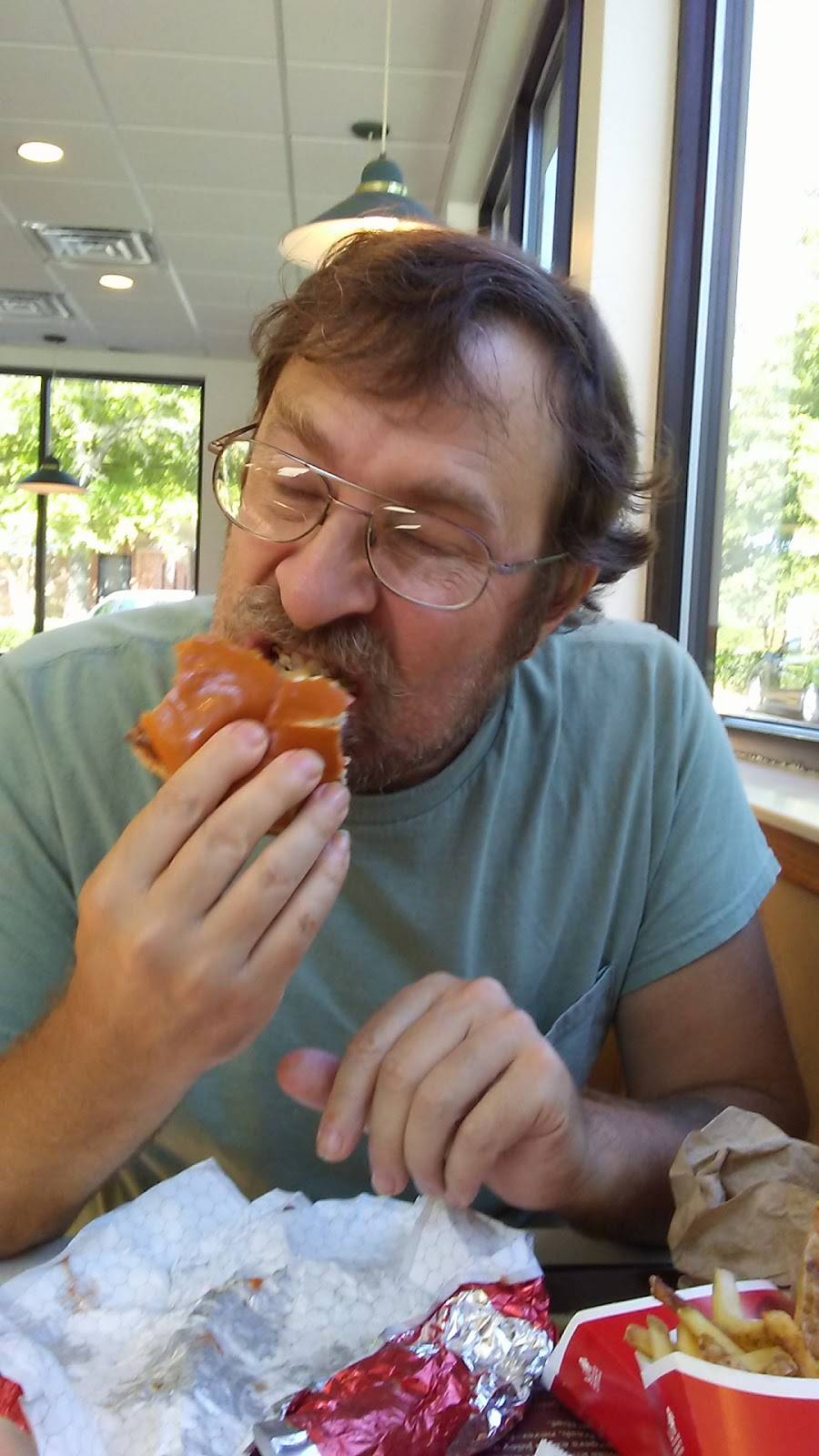 Wendys | restaurant | 2964 Kildaire Farm Rd, Cary, NC 27518, USA | 9193635748 OR +1 919-363-5748