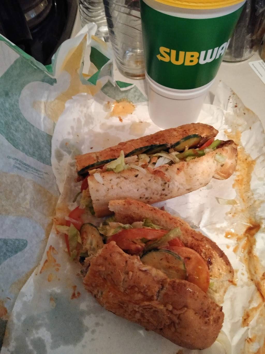 Subway | meal takeaway | 9845 S Maryland Pkwy Suite A, Las Vegas, NV 89183, USA | 7028961600 OR +1 702-896-1600