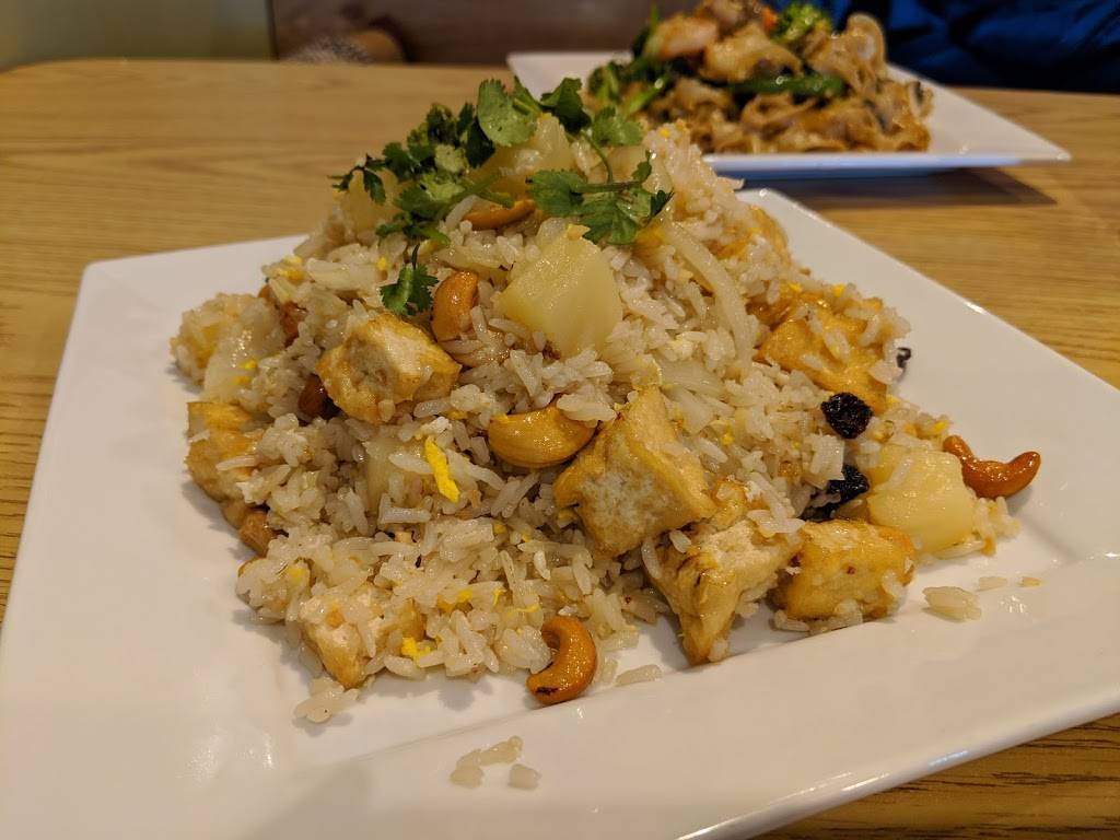 Sawasdee Thai Cuisine | restaurant | 11838 Quivira Rd, Overland Park, KS 66210, USA | 9133381673 OR +1 913-338-1673