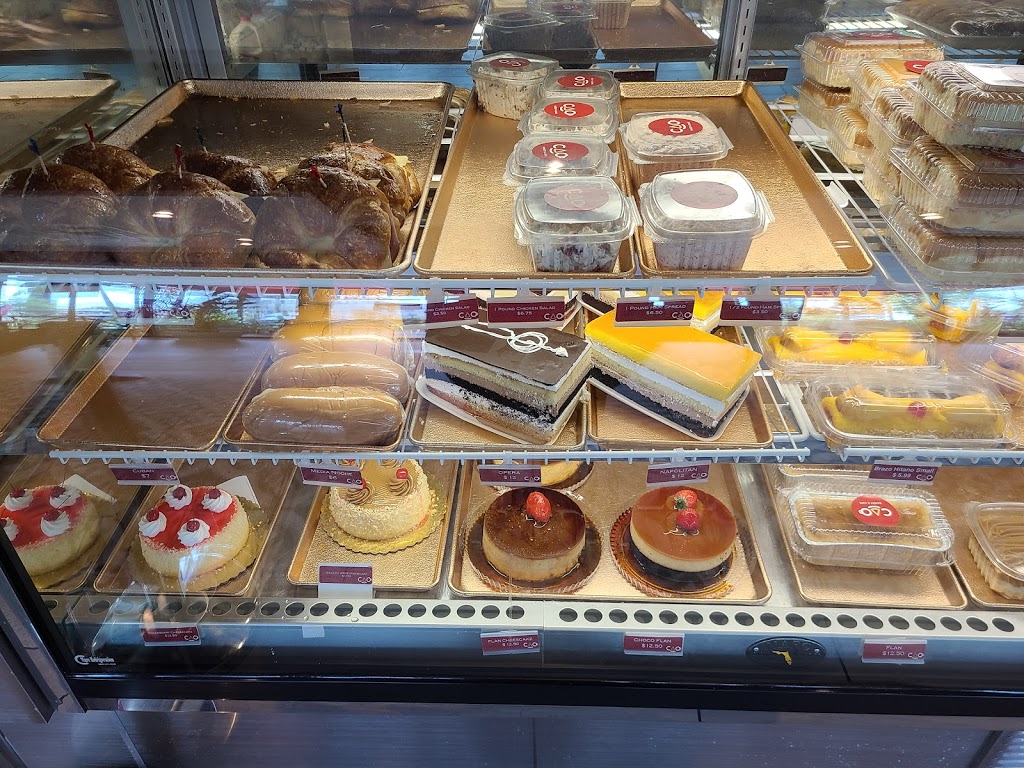 Cao Bakery & Cafe | bakery | 2401 Hollywood Blvd, Hollywood, FL 33020, USA | 9545053185 OR +1 954-505-3185
