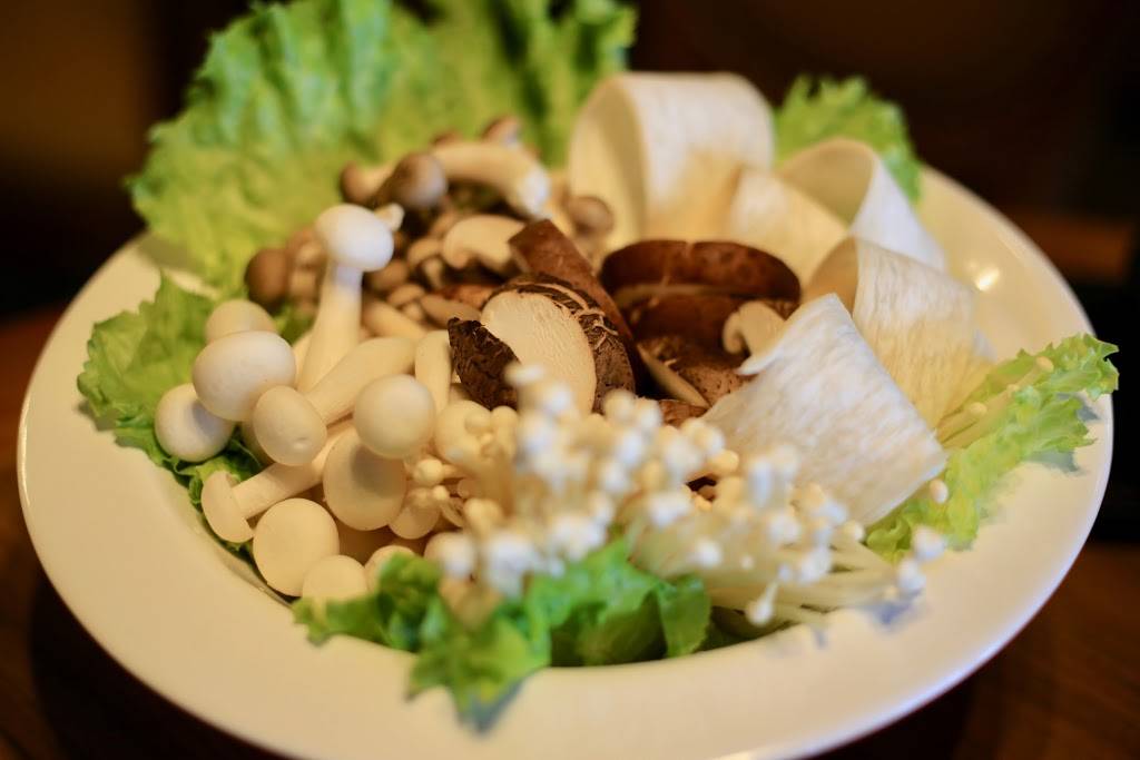 Little Lamb Mongolian Hot Pot BBQ | restaurant | 561 US-1, Edison, NJ 08817, USA | 7326402777 OR +1 732-640-2777