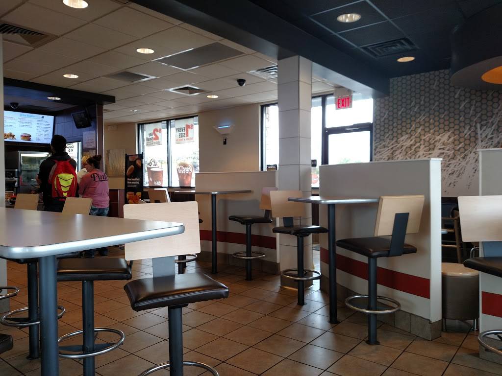 McDonalds | cafe | 305 New Shackle Island Rd, Hendersonville, TN 37075, USA | 6158227169 OR +1 615-822-7169