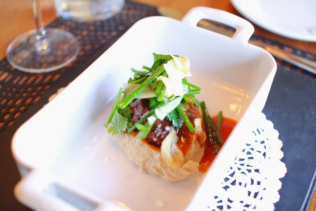 Chez Julien | restaurant | 130 Chemin de Saint-Jean, La Prairie, QC J5R 2J8, Canada | 4506591678 OR +1 450-659-1678