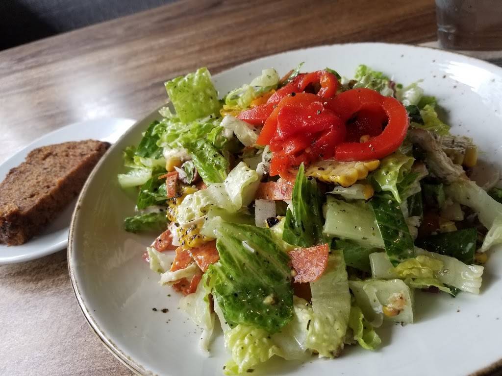 Central Grille | restaurant | 801 N Central Ave, Glendale, CA 91203, USA | 8182464994 OR +1 818-246-4994