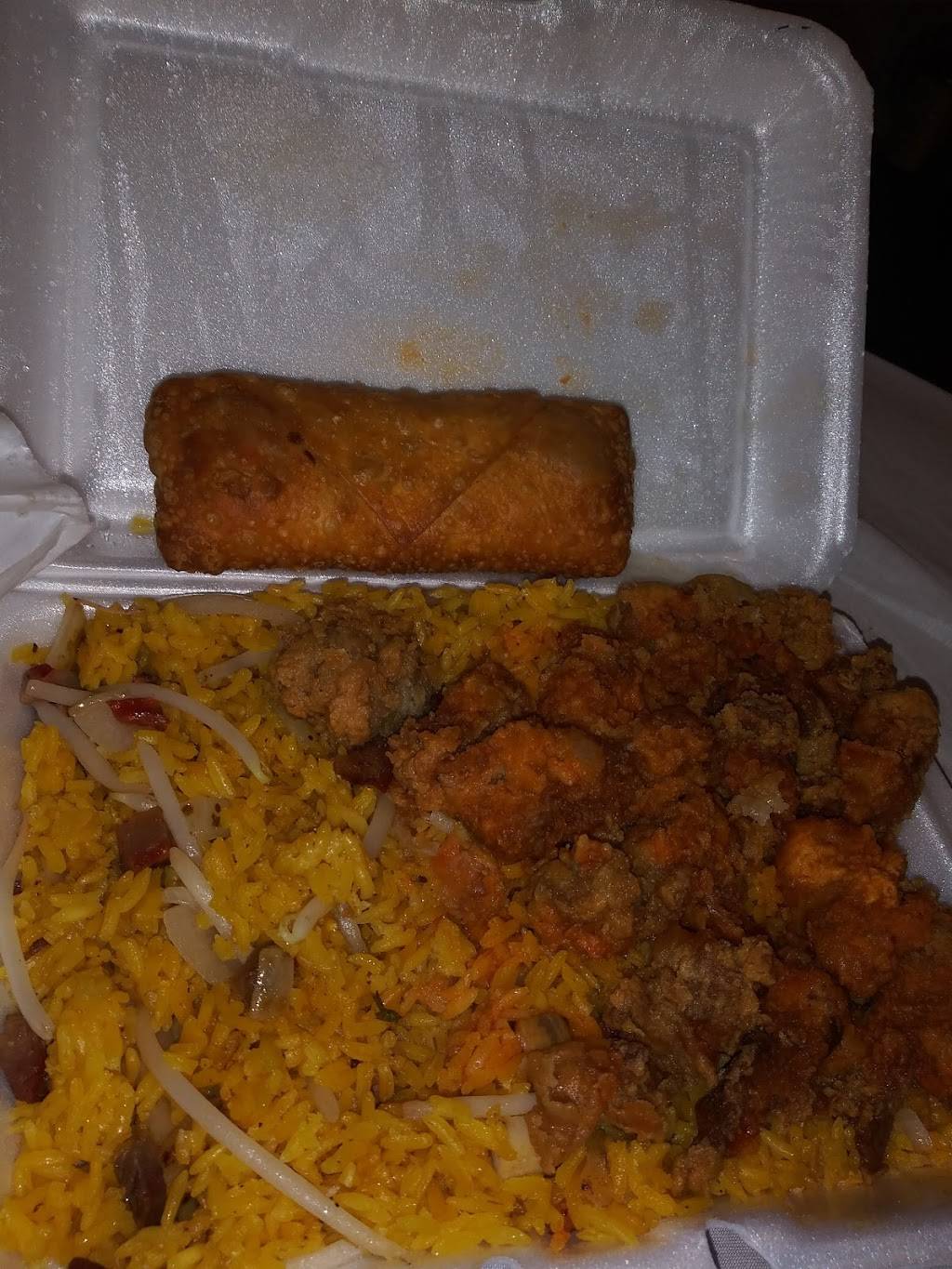 Golden Wheel | restaurant | 2108 Grand Concourse, The Bronx, NY 10457, USA | 7189336533 OR +1 718-933-6533