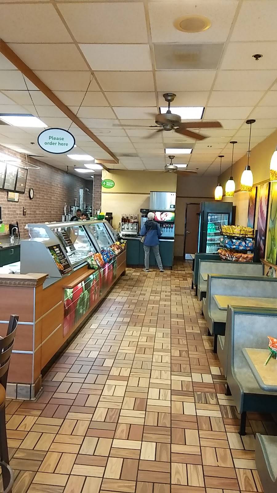 Subway Restaurants | restaurant | 15983 SW 72nd Ave Building A Oregon Business Park III, Tigard, OR 97224, USA | 5039682719 OR +1 503-968-2719