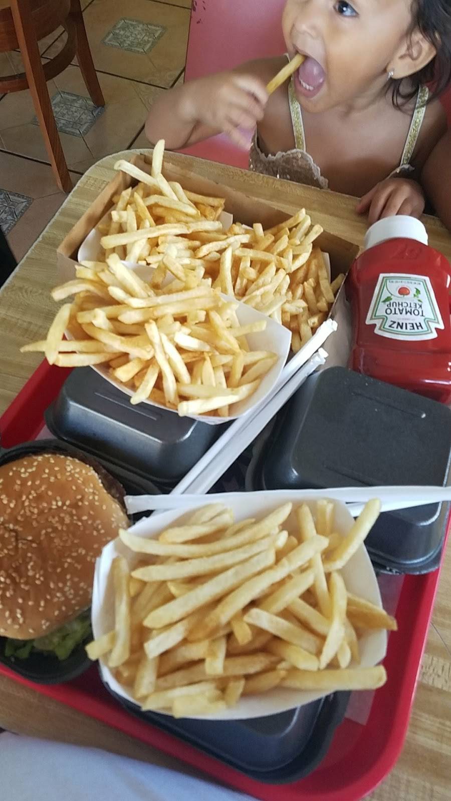 Lucys Drive In | restaurant | 1373 South La Brea Ave, Los Angeles, CA 90019, USA | 3239384337 OR +1 323-938-4337