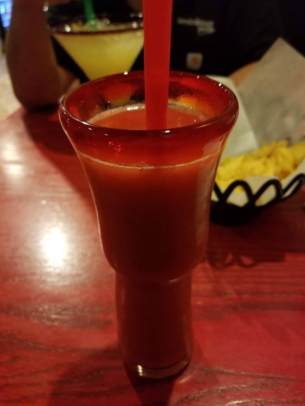 Ixtapa Family Mexican Restaurant | restaurant | 5031 168th St SW #140, Lynnwood, WA 98037, USA | 4257424300 OR +1 425-742-4300