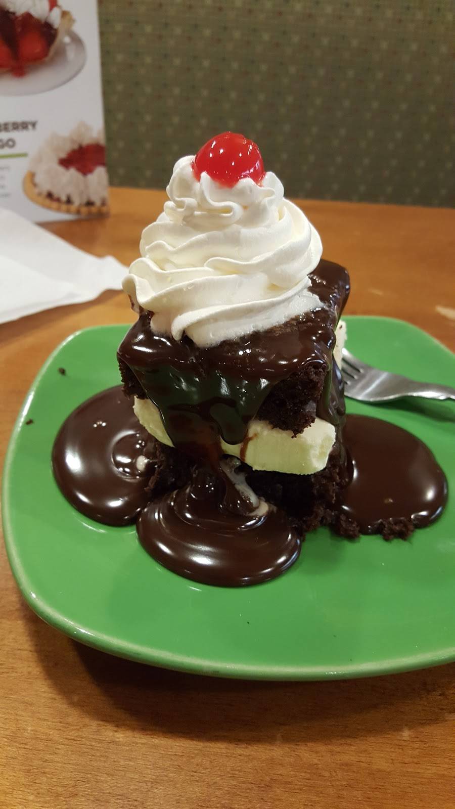 Shoneys | restaurant | 480 Cummings St, Abingdon, VA 24210, USA | 2766282555 OR +1 276-628-2555