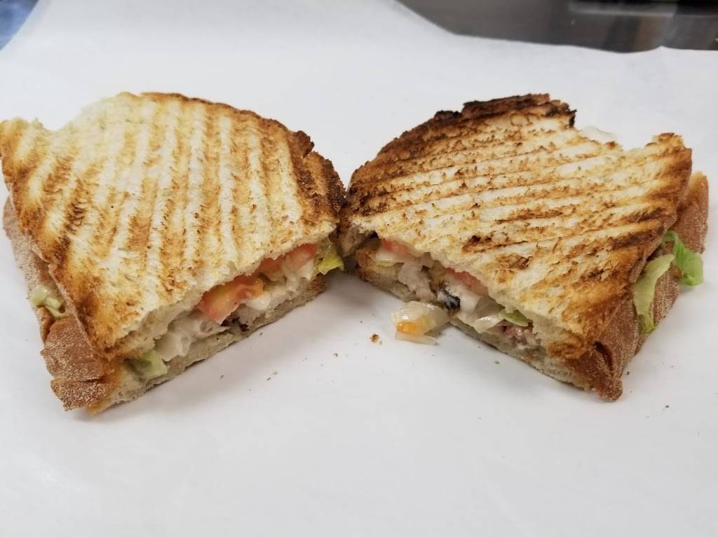 Casa Dei Panini | restaurant | 52 Antares Dr, Nepean, ON K2E 7W6, Canada | 6137232272 OR +1 613-723-2272