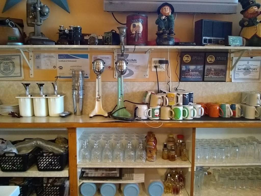 Fishers Cafe | restaurant | 18 Ridge Park Dr, North Arlington, NJ 07031, USA | 2019982626 OR +1 201-998-2626