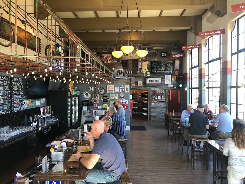 Rustwater Kitchen & Taproom | restaurant | 800 Texas St, Fairfield, CA 94533, USA | 7077593409 OR +1 707-759-3409