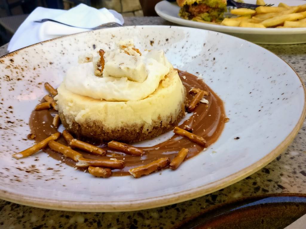 Lazy Dog Restaurant & Bar | restaurant | Lazy Dog Restaurant & Bar, 1725 Festival Plaza Dr, Las Vegas, NV 89135, USA | 7027274784 OR +1 702-727-4784