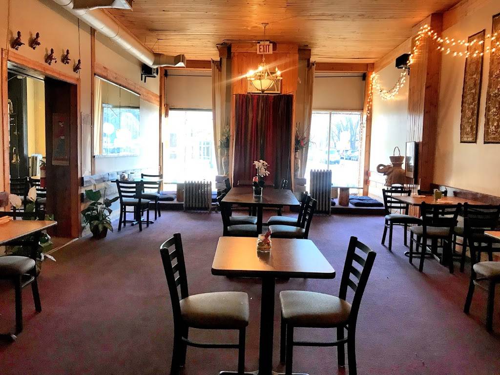 Pho’s Spicier Thai Cuisine | restaurant | 1320 W Devon Ave, Chicago, IL 60660, USA | 7739730504 OR +1 773-973-0504