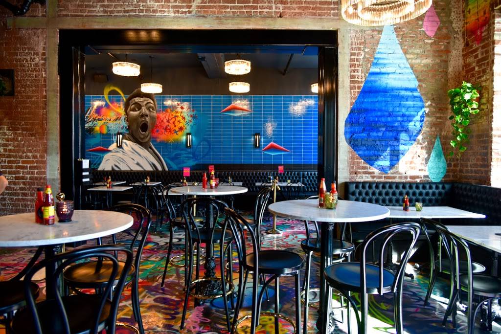 BAWK! Fried Chicken | restaurant | 1409 R St #102, Sacramento, CA 95811, USA | 9164658700 OR +1 916-465-8700