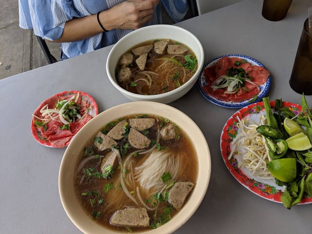 Saigon Deli | cafe | 3858 W Waters Ave, Tampa, FL 33614, USA | 8138873888 OR +1 813-887-3888