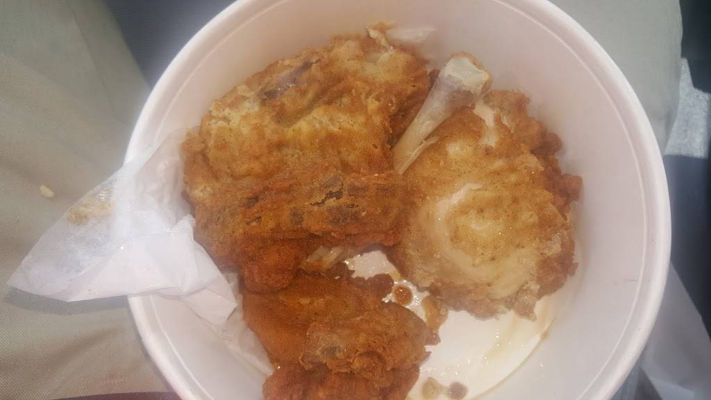 KFC | restaurant | 2830 N Westport Dr, Port Allen, LA 70767, USA | 2253461148 OR +1 225-346-1148