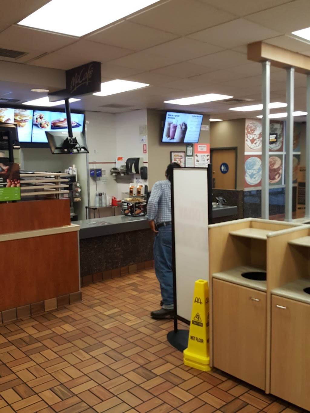 McDonalds | cafe | 715 W Capitol Expressway Auto Mall, San Jose, CA 95136, USA | 4082648692 OR +1 408-264-8692