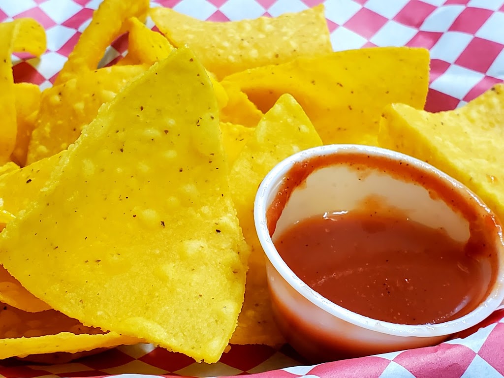 Vuelve A La Vida | restaurant | 2134 N Kansas Ave, Topeka, KS 66608, USA | 7853296160 OR +1 785-329-6160