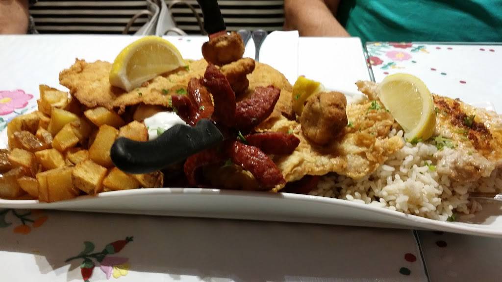 Rhapsody Continental Hungarian Cuisine | restaurant | 10152 Yonge St, Richmond Hill, ON L4C 1T6, Canada | 9058840305 OR +1 905-884-0305