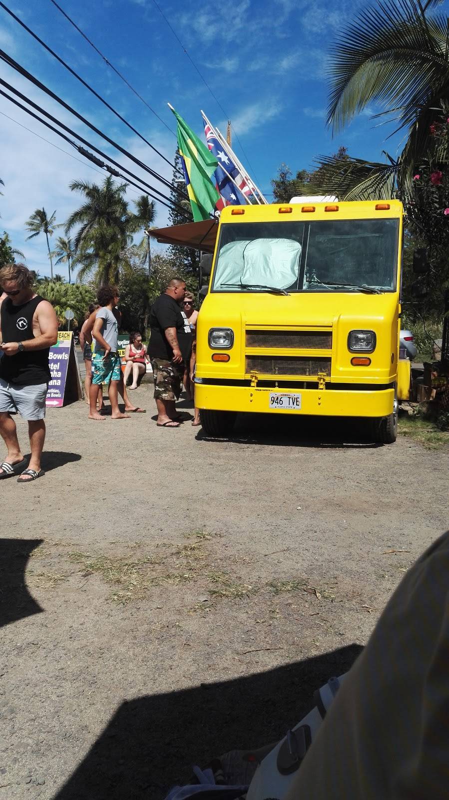 CRISPY GRINDZ ACAI BOWLS and brazilian food | restaurant | 66-236 Kamehameha Hwy, Haleiwa, HI 96712, USA | 8082207825 OR +1 808-220-7825