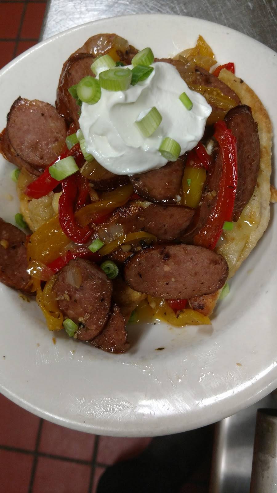 Curleys | restaurant | 96 State St, Auburn, NY 13021, USA | 3152525224 OR +1 315-252-5224