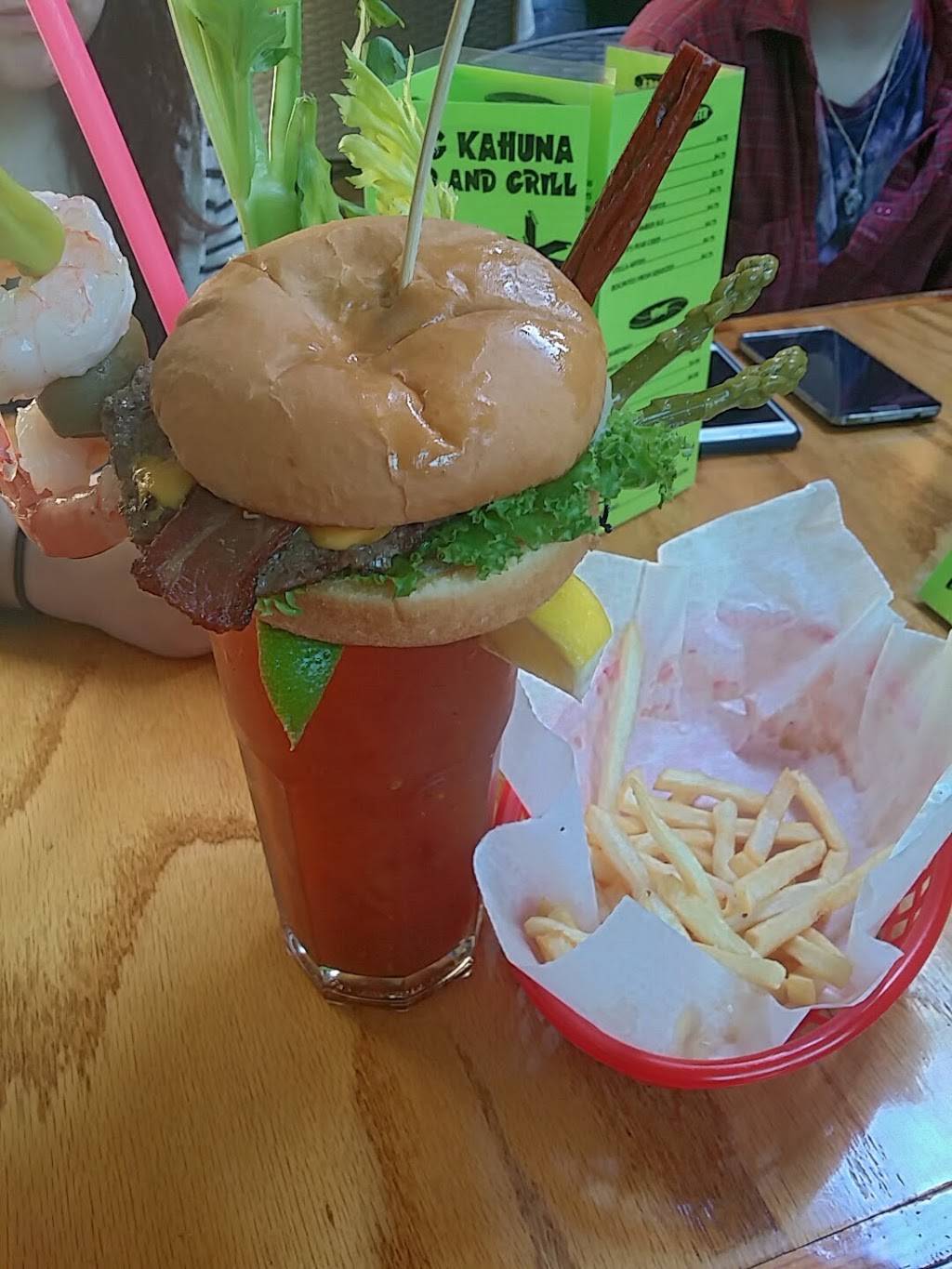 Bee Bop Burgers | restaurant | 111 Broadway St #1, Seaside, OR 97138, USA | 5037383271 OR +1 503-738-3271