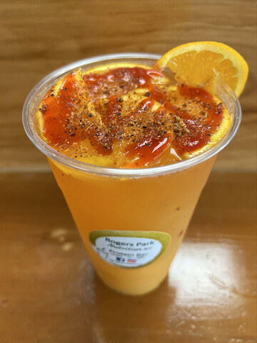 Rogers Park Nutrition Spot | restaurant | 7411 N Clark St, Chicago, IL 60626, USA | 7734129875 OR +1 773-412-9875