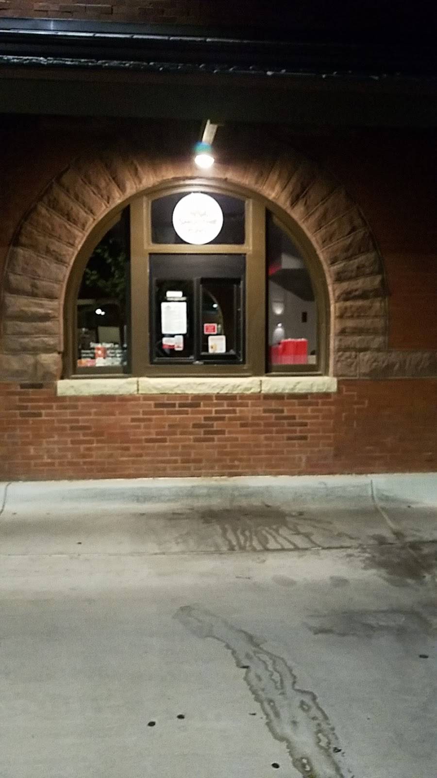 Smoothie King | meal delivery | 711 E Douglas Ave, Wichita, KS 67202, USA | 3162014287 OR +1 316-201-4287