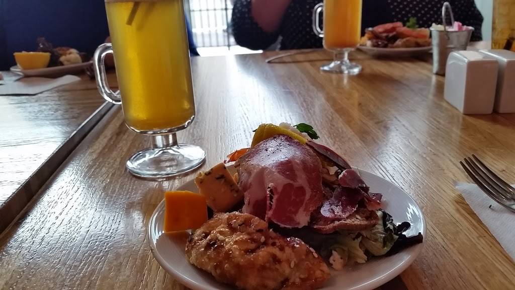 Pura Vida by Brandt Evans | restaurant | 170 Euclid Ave, Cleveland, OH 44115, USA | 2169870100 OR +1 216-987-0100